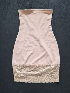 Yummie Tummie High Waisted Tummy Control Skirt Slip Beige Small Lace Trim